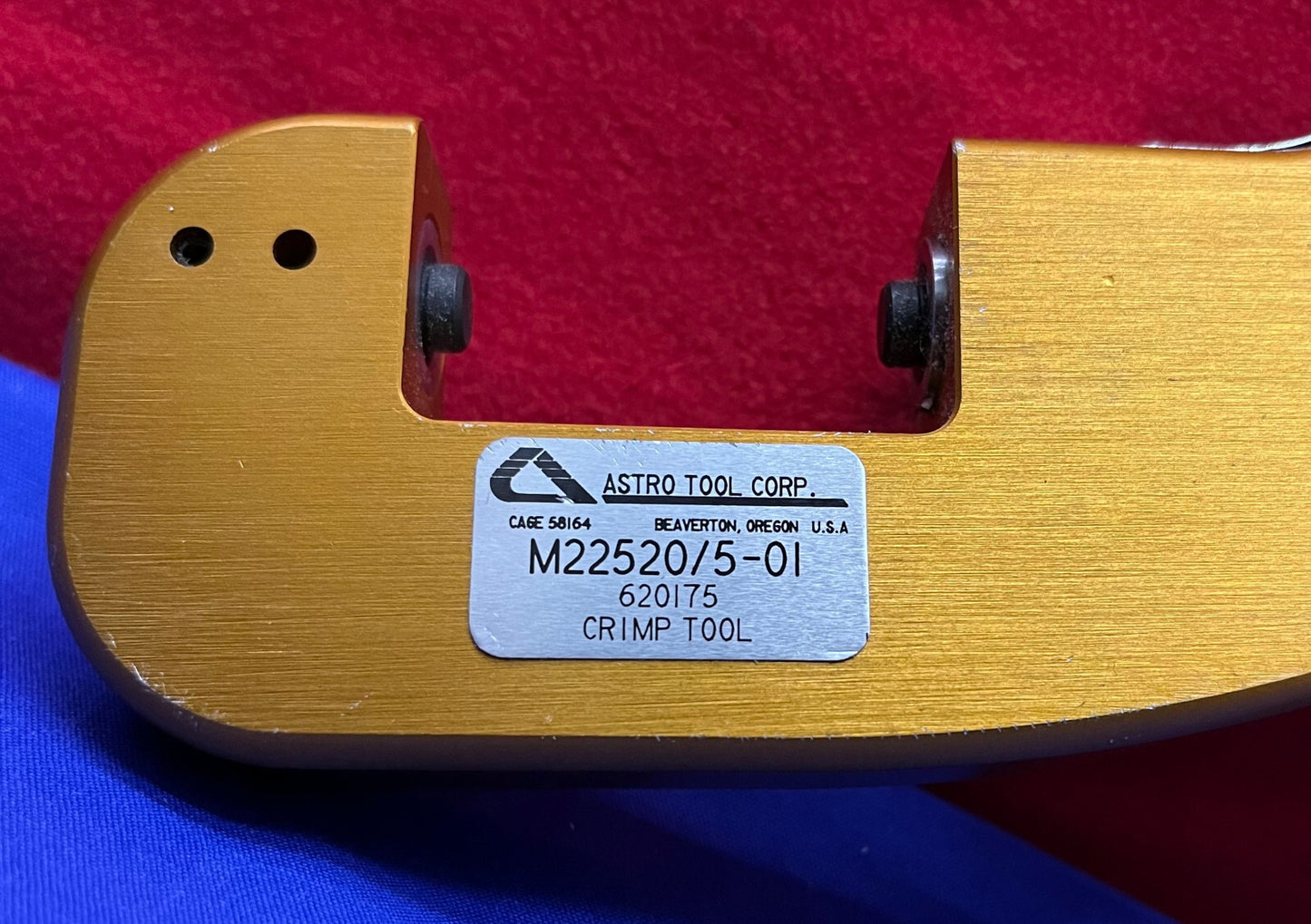 UTENSILE PER CRIMPATURA ASTRO TOOL M22520/5-01 620175 (SENZA MATRICI)