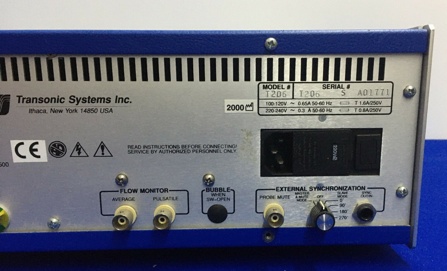 DÉBITMÈTRE SANGUIN POUR PETITS ANIMAUX TRANSONIC SYSTEMS T206