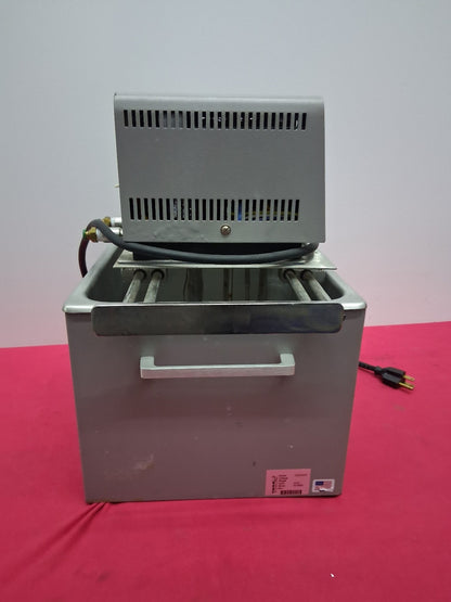 VWR 1127 Heating Immersion Circulator with VWR 13270-675 Water Bath Tank TESTED