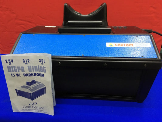Cole Parmer Darkrooms 9818 Series Darkroom Chromatography Viewer UV Cabinet