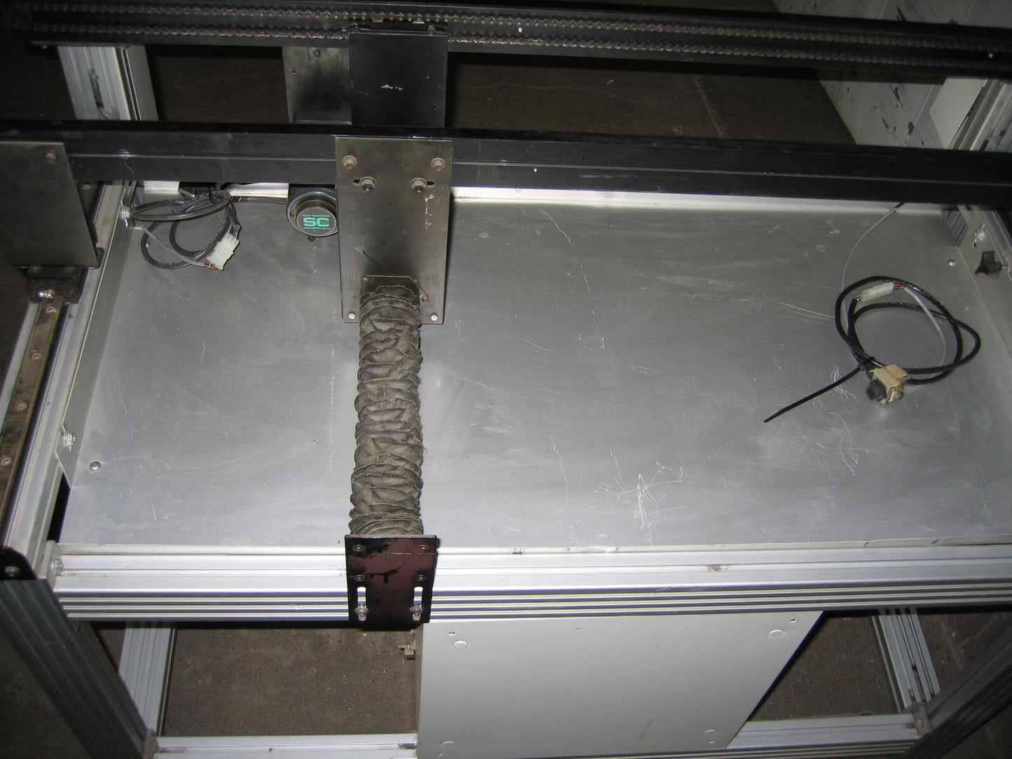 CIRCUITO ALIMENTATORE BORDO TRASPORTATORE A CATENA TRASPORTATORE ORIENTALE CONTROLLO VELOCITÀ MOTORE 