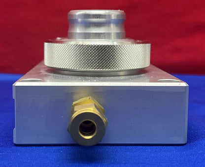 RESTEK CAT# 22060 2-POSITION BASEPLATE (1/4" FITTING)