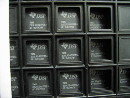 TI TMS320LF2407PGEA CF 15A7KYW 16 bit DSP 40 MHz 64 kB Flash EEPROM 144 pin LQFP