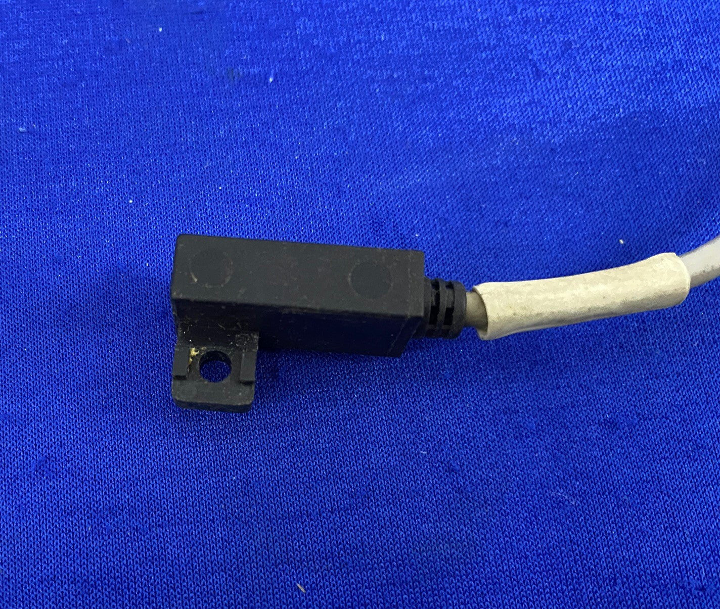 Câble volant pour interrupteur statique SMC D-F79 BX