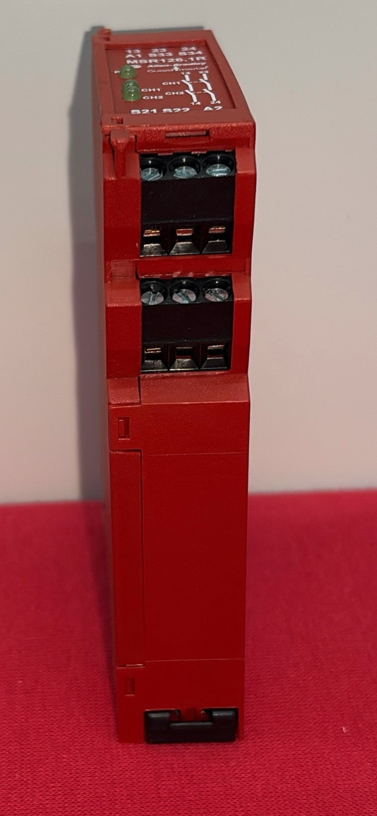 Allen-Bradley AB GUARDMASTER ® MSR126.1R 440R-N23120 SER A 24VAC/DC SAFETY RELAY