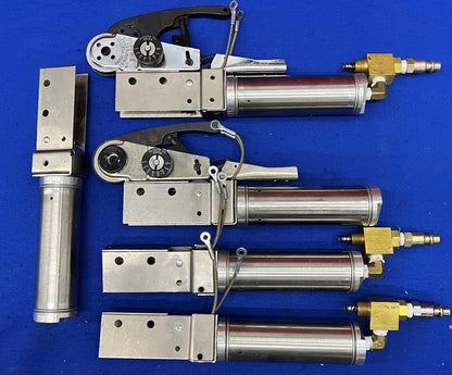 VOOR ONDERDELEN/REPARATIE Astro Tool Pneumatische Verstelbare Krimptang 621100SS 8-Staps