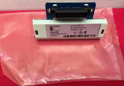 Allen Bradley 2097-TB1 HW/SW REV:1B10 KINETIX TERMINAL EXPANSION BLOCK CONNECTOR