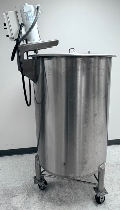 G&F MANUFACTURE SST-125G VERTICAL FINISH  MIXING TANK 125 GALLON W/AGITATOR