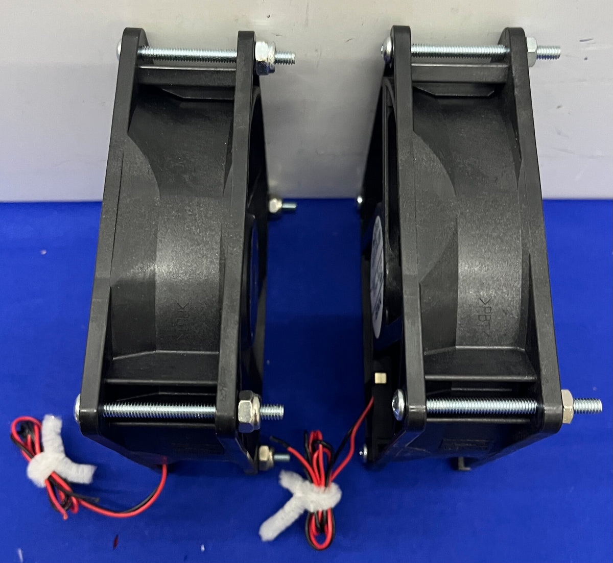 NMB 2-PIN AXIAL COOLING FAN 4715KL-04W-B10 12V - 1 LOT QTY 2