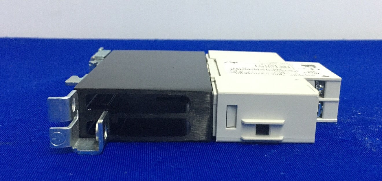 CONTACTOR DE ESTADO SÓLIDO RGC1A23D15KGU DE CARLO GAVAZZI