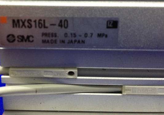 Prensa SMC SLIDE MXS16L-40, 0,15 - 0,7 MPa 