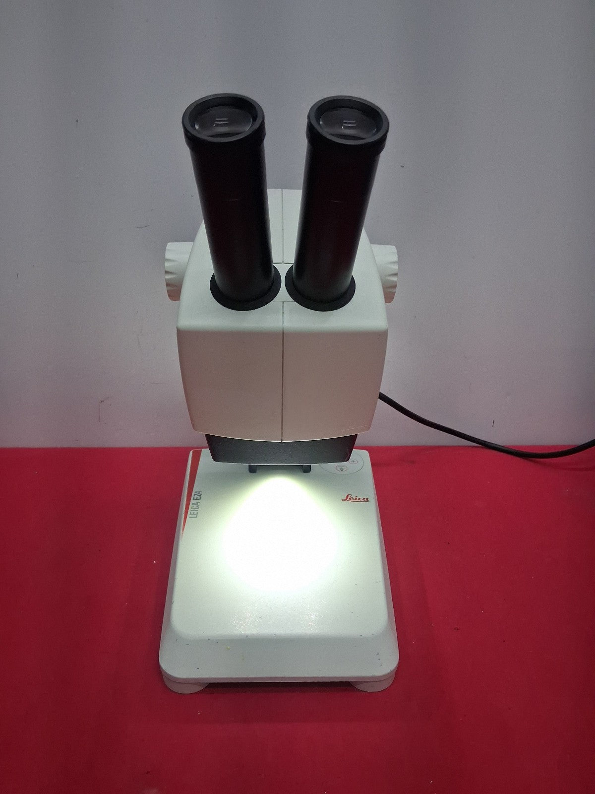 LEICA EZ4 8-35X MAGNIFICATION STEREO MICROSCOPE TOP AND BOTTOM LED PARTS/ REPAIR