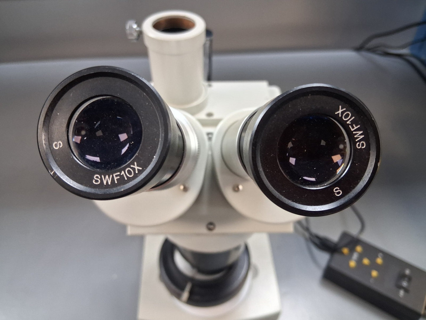 MEIJI EMT TRINOCULAR STEREO MICROSCOPE STAND LED LIGHT Missing Camera, Tube & TV