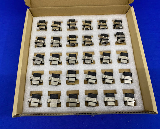AMPHENOL ® / MOTOROLA MRJ-5380-01 / 515-1002-0048 MODULAR JACK CONNECTOR 30 PCS