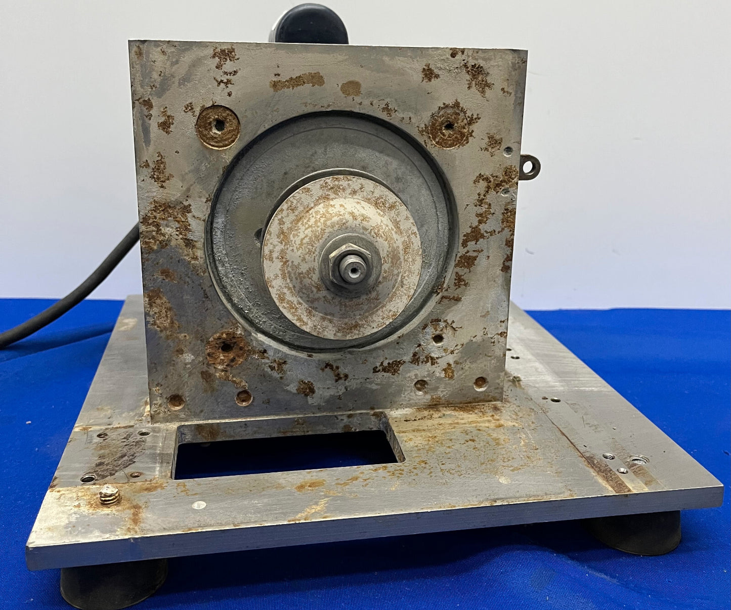 LEESON ELECTRIC A4C34DC7F 100207.00 MOTOR 1/2 PK SLIJPPLATFORM 5/8" AS