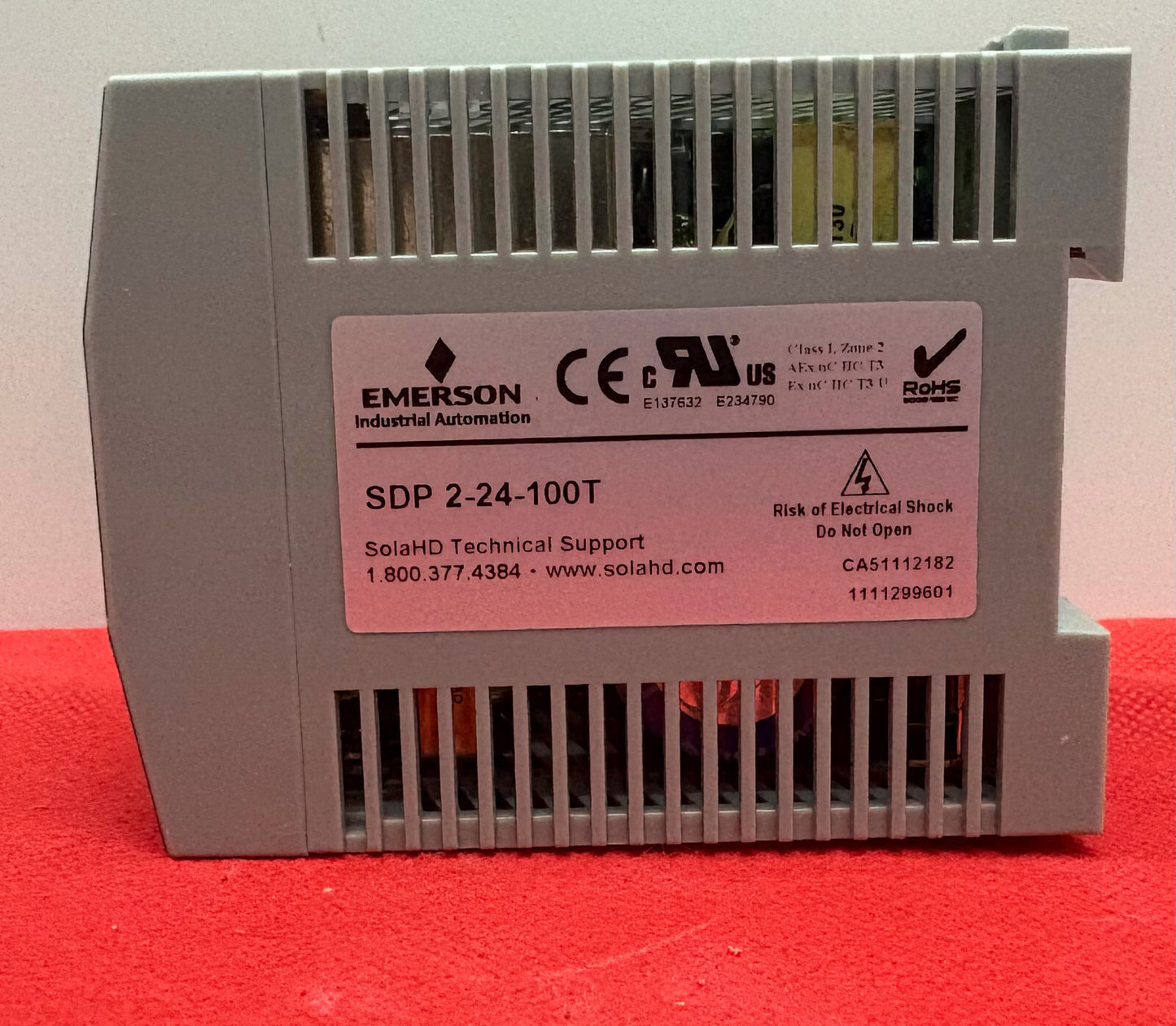 SOLA POWER SUPPLY SDP 2-24-100T 24VDC / 2.1A