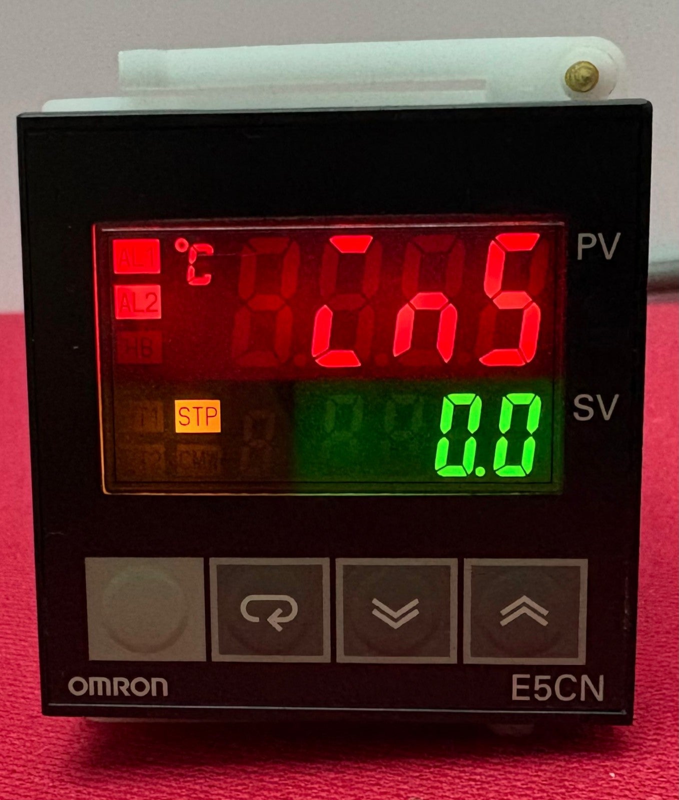 OMRON E5CN TEMPERATURE CONTROLLER E5CN-R2MTC-500