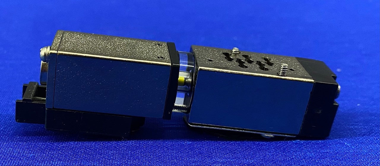 DYNAMCO D25C2KL0 DE SOLENOID VALVE 24VDC 0.6W