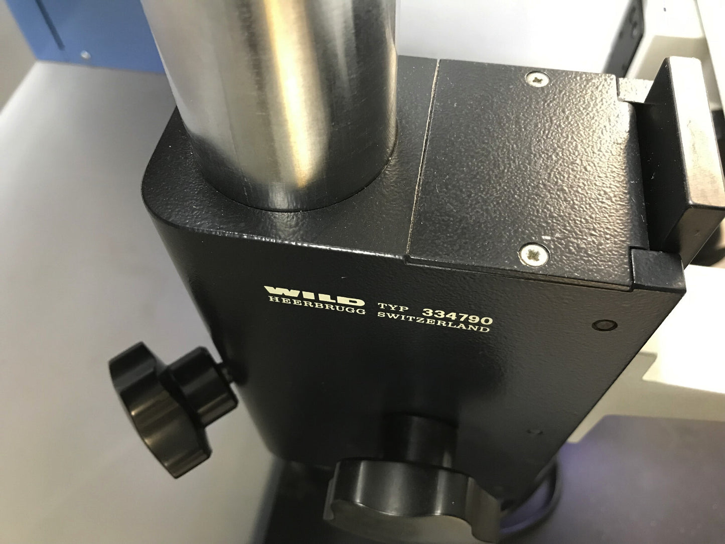 WILD HEERBRUGG  WILD MB DUAL VIEWING TRAINING MICROSCOPE / TEACHING MICROSCOPE