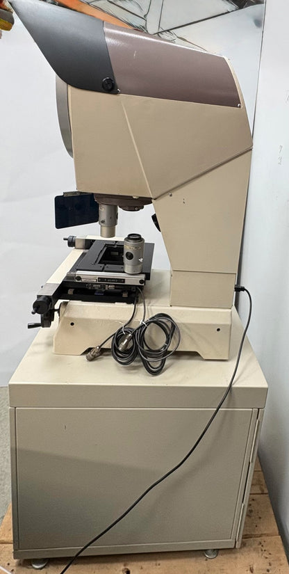 NIKON V-12B PROFILE PROJECTOR COMPARATOR V-12BS - ITEM IS FOR PARTS REPAIR