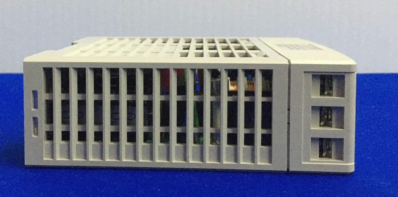 IDEC PS5R-SD24 / PS5RSD24 VOEDING 60W UITGANG