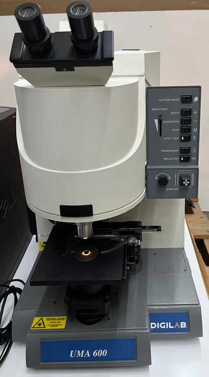 MICROSCOPIO ESPECTROMETRO DIGILAB UMA 600 010-0236-2/DELL DHM/TECLADO - PIEZAS 