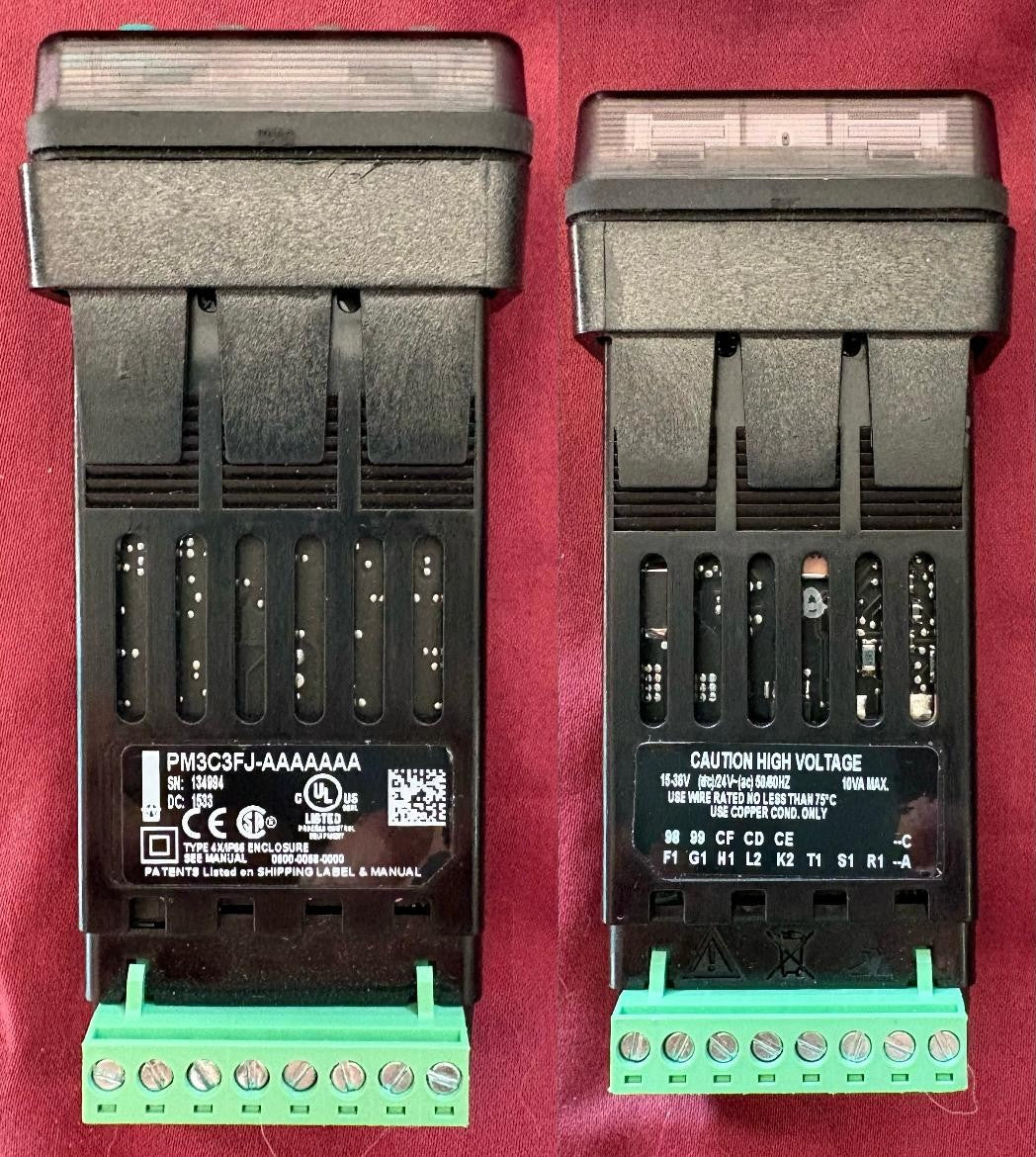 WATLOW EZ-ZONE ®  CONTROLLER PM3C3FJ-AAAAAAA DC: 1533  1/32 DIN PANEL MOUNT