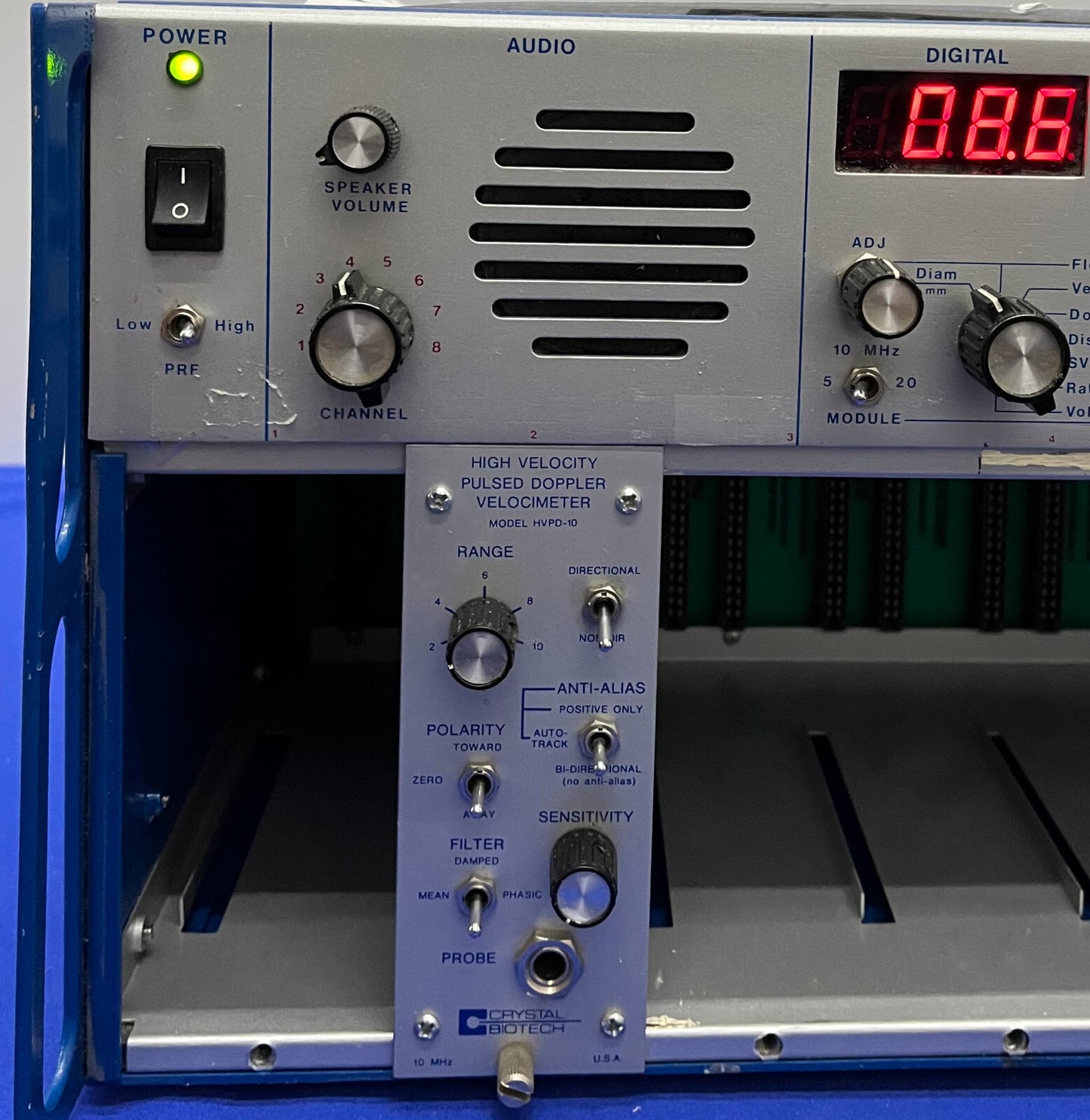 CRYSTAL BIOTECH CBI-8000 システム、いくつかのモジュール/インサートが欠落しています - 部品/修理