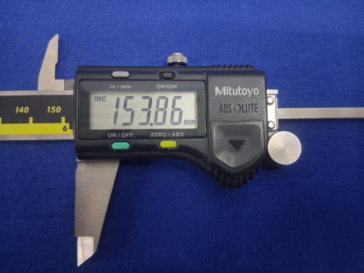 Mitutoyo 500-196-30 CD-6" ASX Digimatic Digital Caliper 6 inch With Case