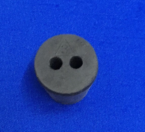 1 BAG/PKG OF QTY 45 FISHER 14140E TAPER RUBBER LABORATORY STOPPER M29 2 HOLE #3