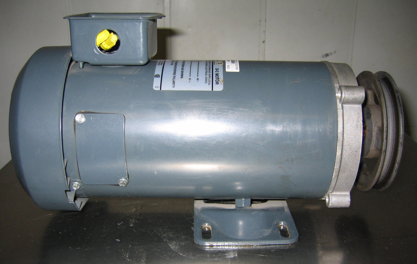 GE INDUSTRIAL SYSTEMS DC MOTOR 5BPA56NAG9 CAT # D277 3/4 HP - FOR PARTS/REPAIR