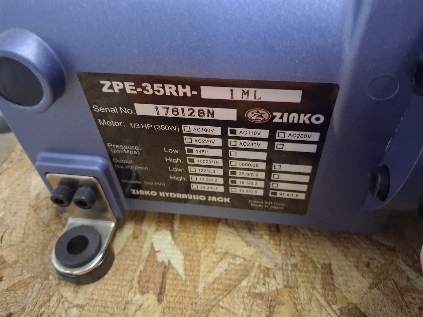 Proto-Ject 150 hp Injection Molding Machine Press 1.5 oz shot size High Pressure
