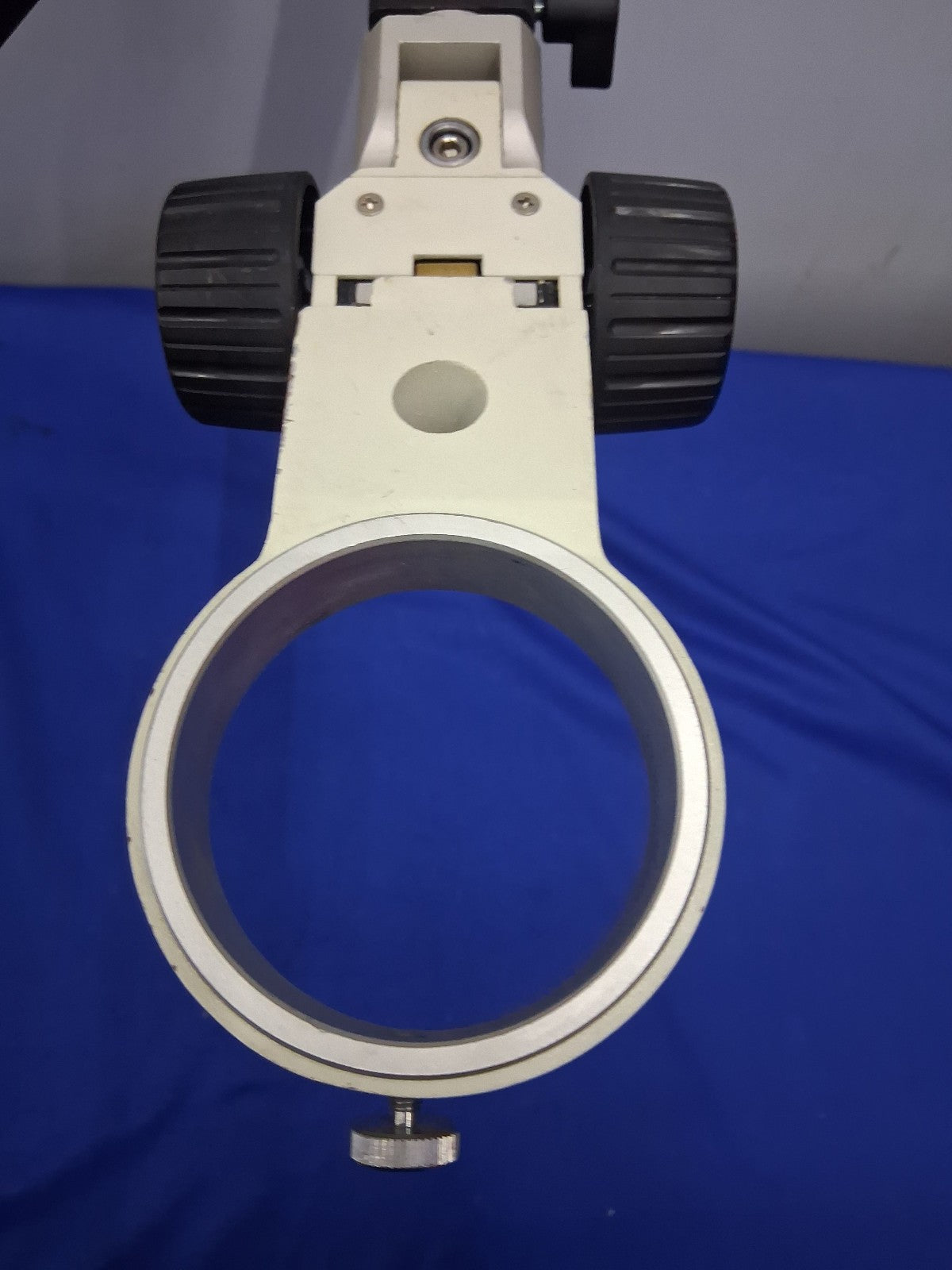 LEICA  STEREO MICROSCOPE BOOM STAND ARM FLEX ARTICULATING ARM 10450495 E ARM