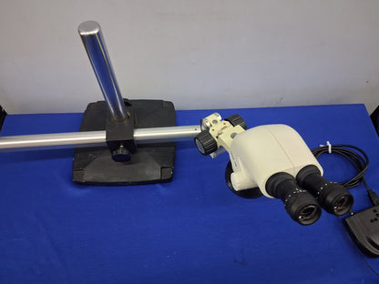 Leica S4E 6.3-30X Stereo Zoom Microscope with Boom Stand and LED Ring Light