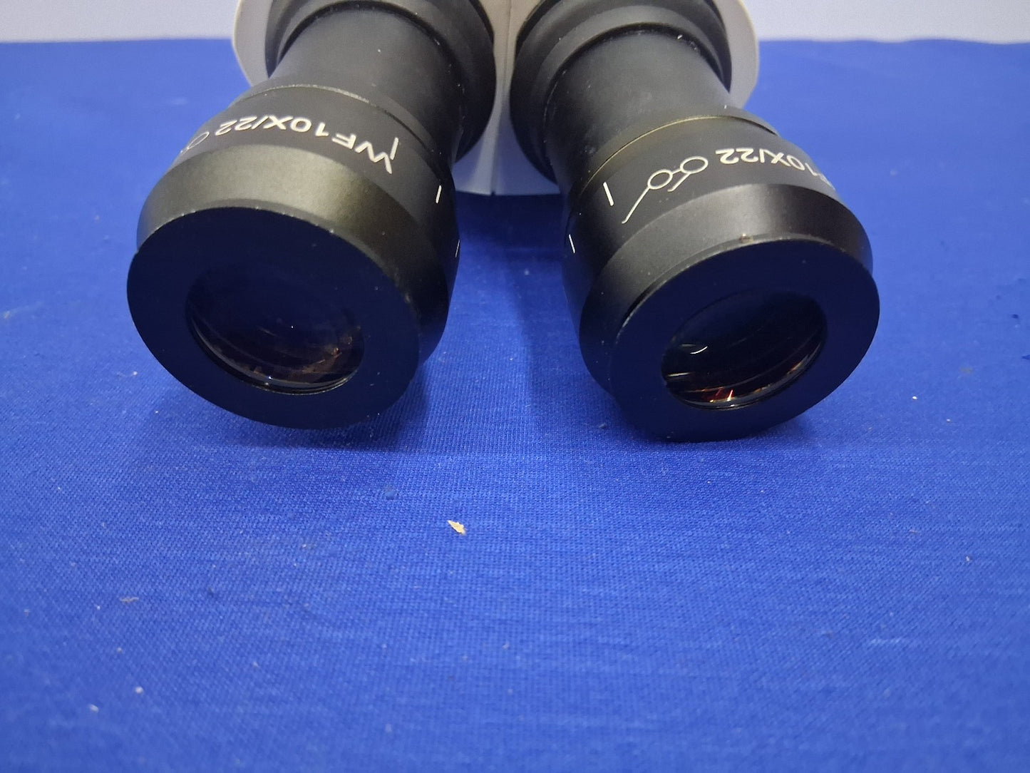 Leica S4E 6.3-30X Stereo Zoom Microscope Head Only 10446293 with 10x Eyepieces