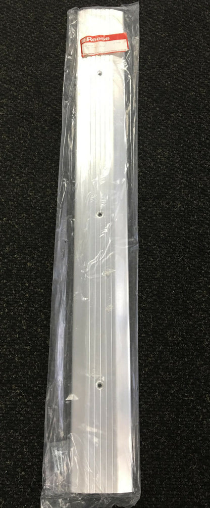 REI / REESE ENTERPRISES, INC. 36" SATTELSCHWELLE, ALUMINIUM, WALZOBERFLÄCHE