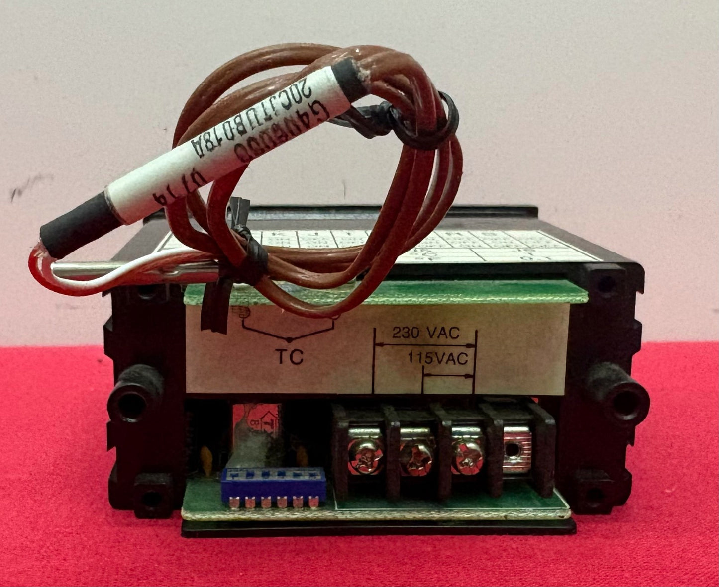 COLE-PARMER 89500-00 MICROCOMPUTER THERMOMETER TEMPERATURE PANEL