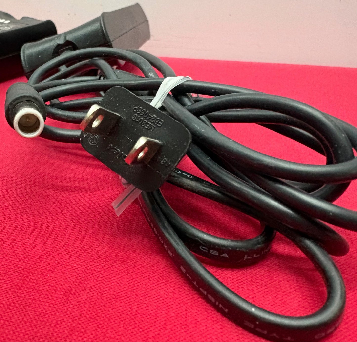 DELL FA90PS0-00 GX808 LAPTOP AC CHARGER POWER ADAPTER - 1 LOT QTY 2