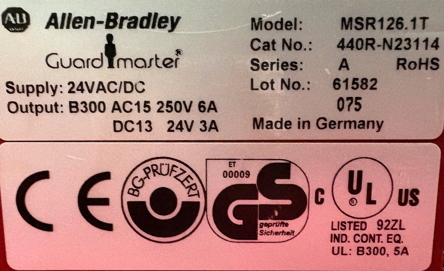 Allen Bradley AB GUARDMASTER MSR126.1T 440R-N23114 SER A SAFETY RELAY