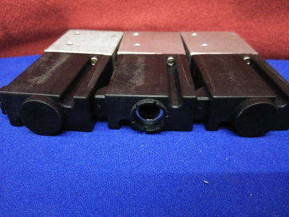 1 LOT QTY 3 HUMPHREY 153-37-24VDC 153 37 24VDC PNEUMATIC DIRECTIONAL 3-WAY VALVE
