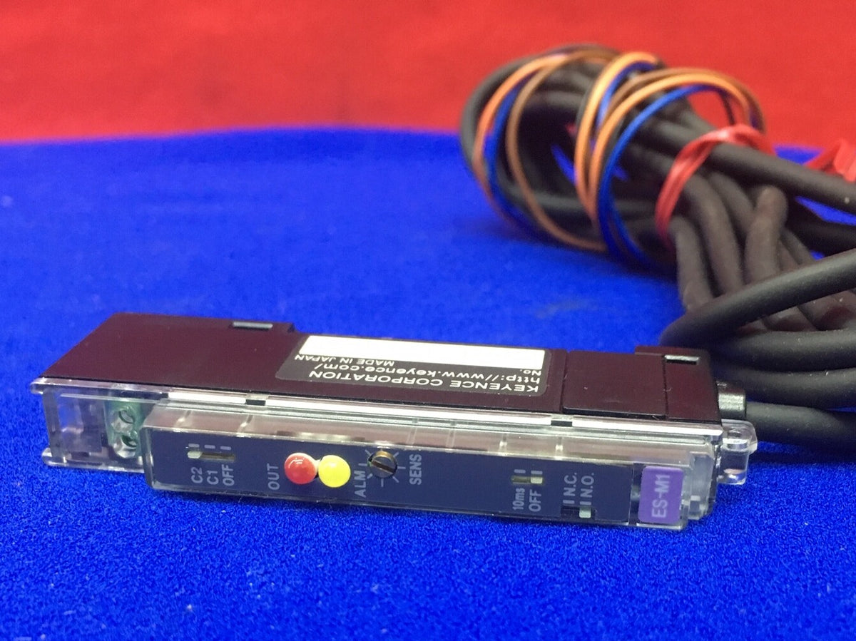 KEYENCE ES-M1 SN 5127679 NÄHERUNGSSCHALTER-VERSTÄRKER