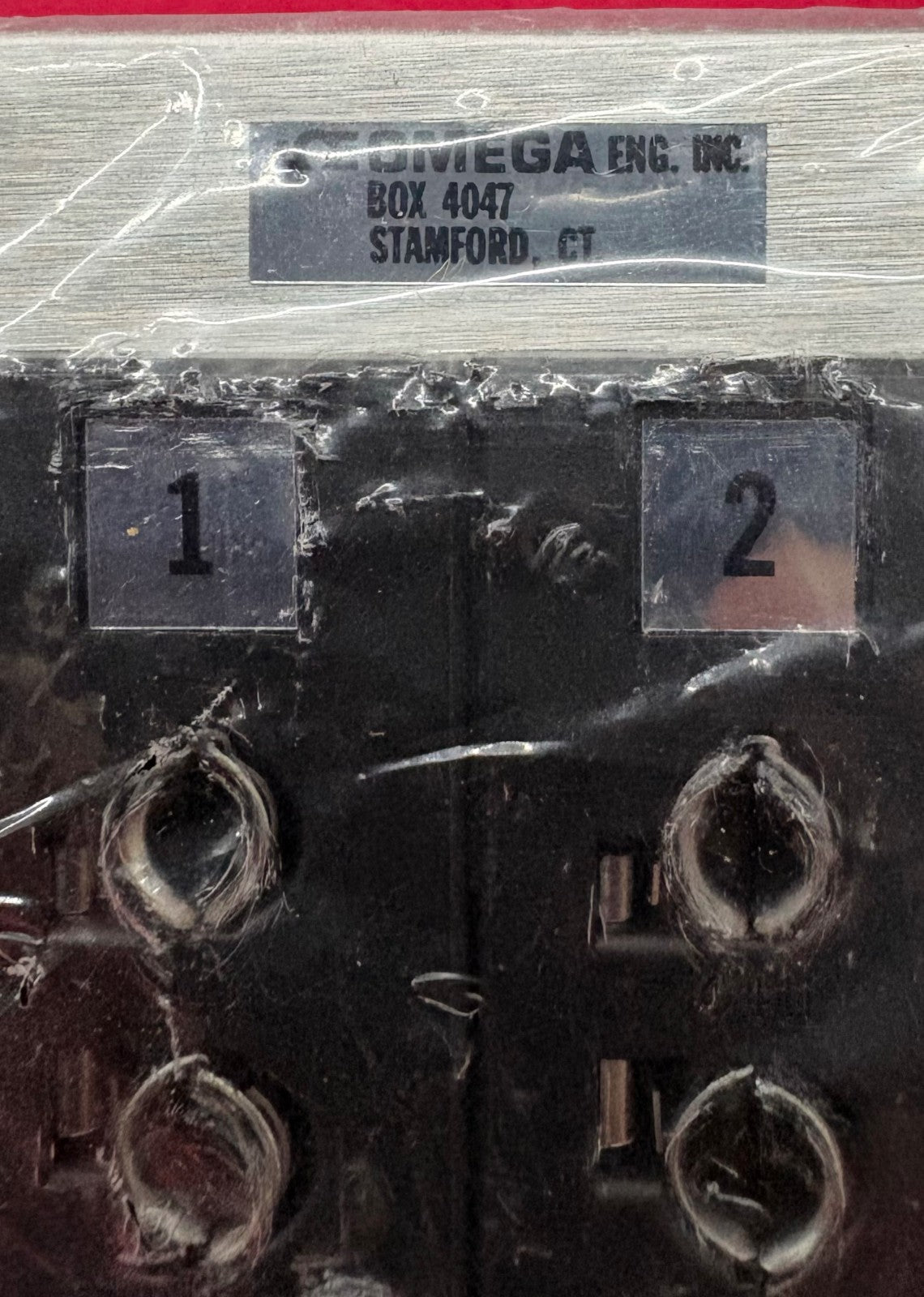 OMEGA TYPE J (IRON-CONSTANTAN) 6 TERMINAL BLOCK THERMOCOUPLE CONNECTOR CERAMIC