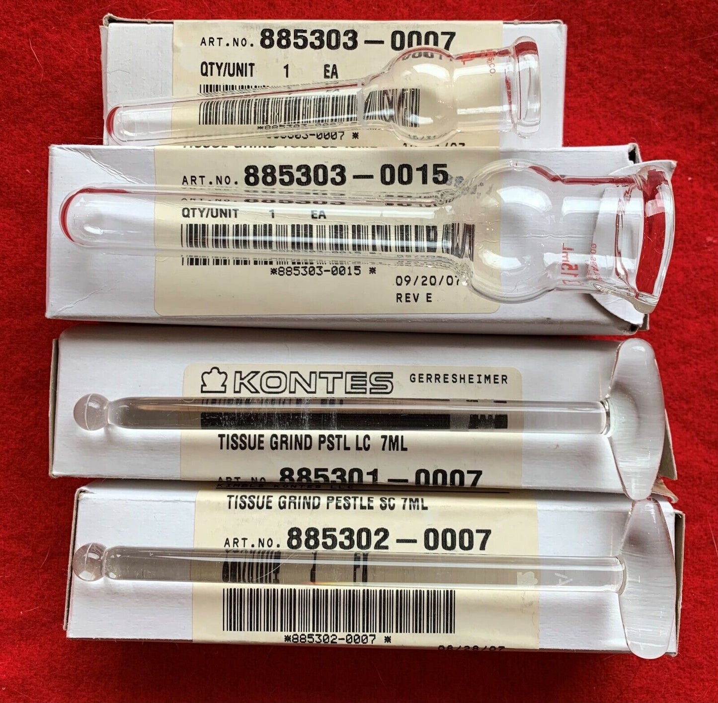 1 LOT - MISC Kontes Glass 7ml Tissue Grinder Stamper &amp; Vijzel Schenktuit