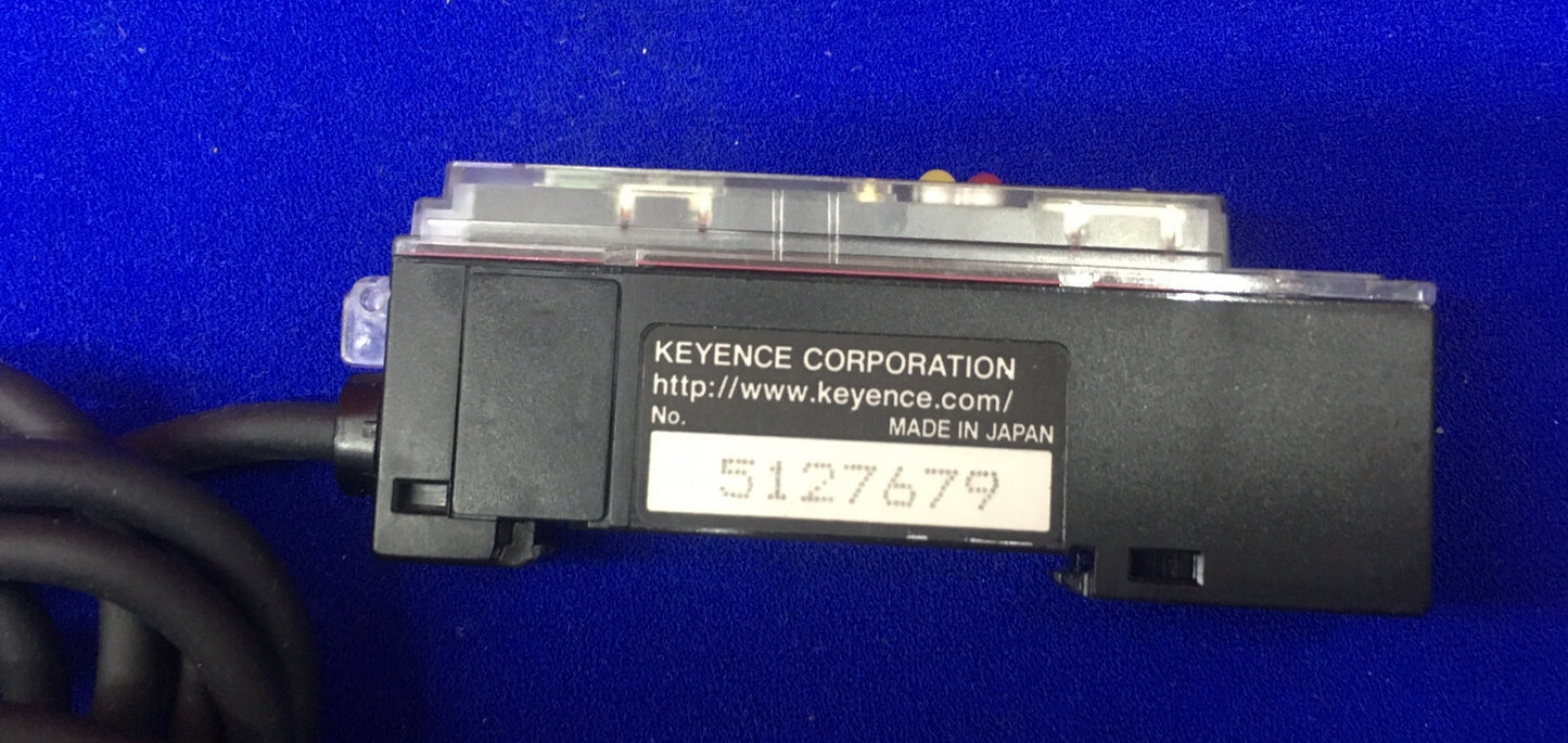 KEYENCE ES-M1 SN 5127679 近接スイッチアンプ
