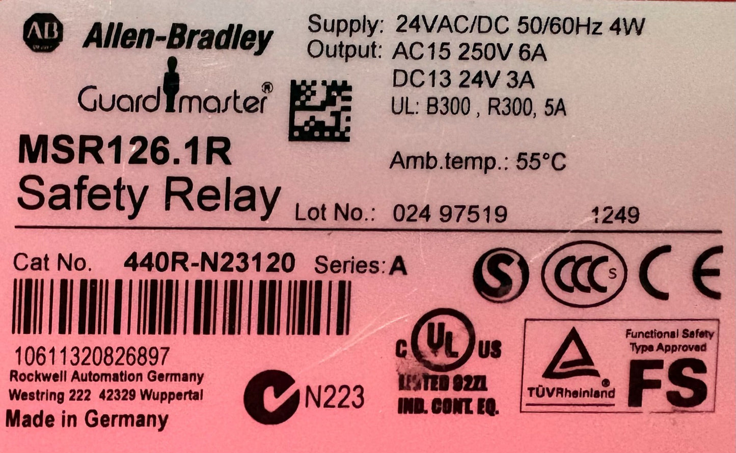 Allen Bradley AB GUARDMASTER MSR126.1R 440R-N23120 SER A SAFETY RELAY