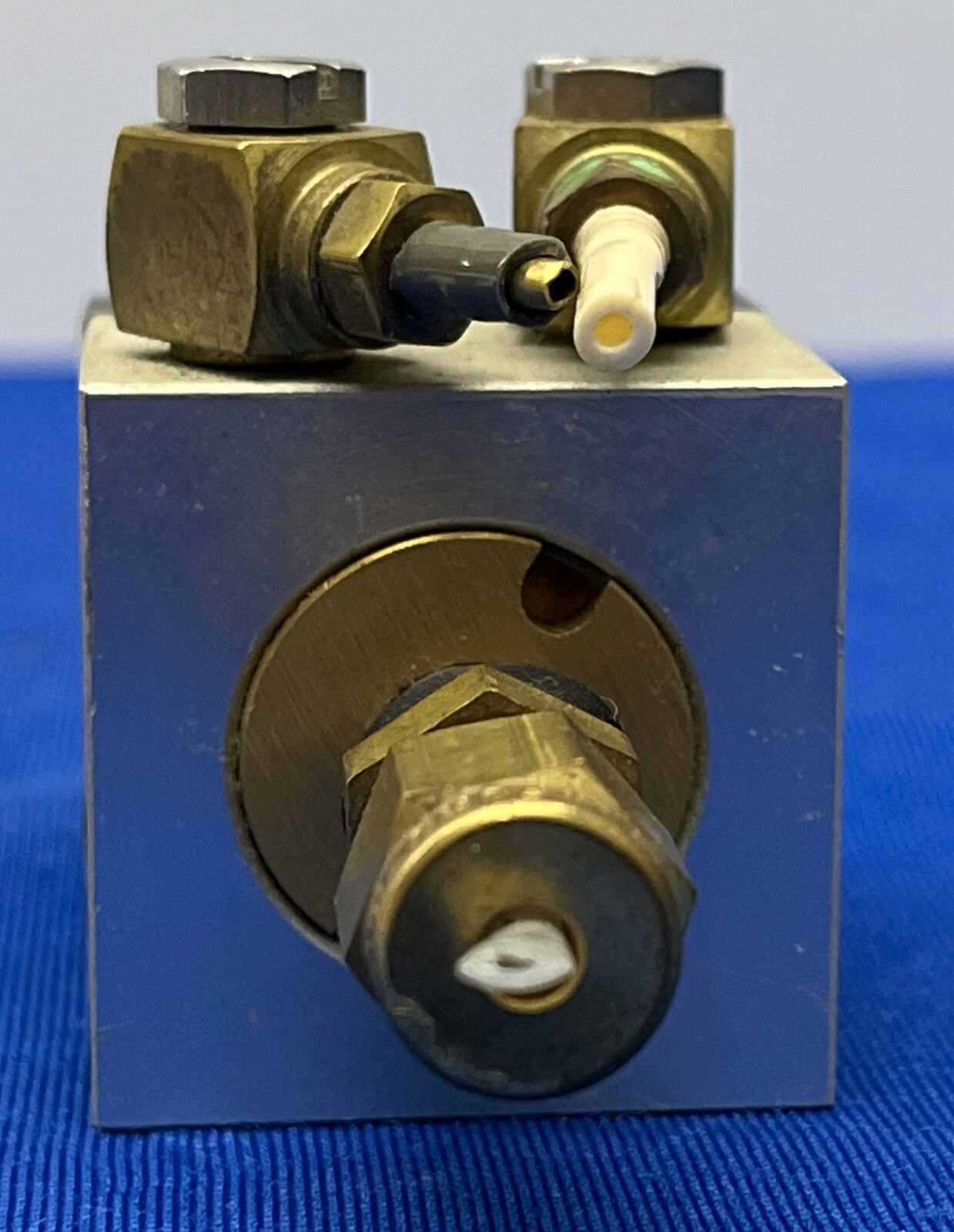 COMPACT AIR Q91-2507 PNEUMATISCHER DOPPELTWIRKENDER ZYLINDER 3/93