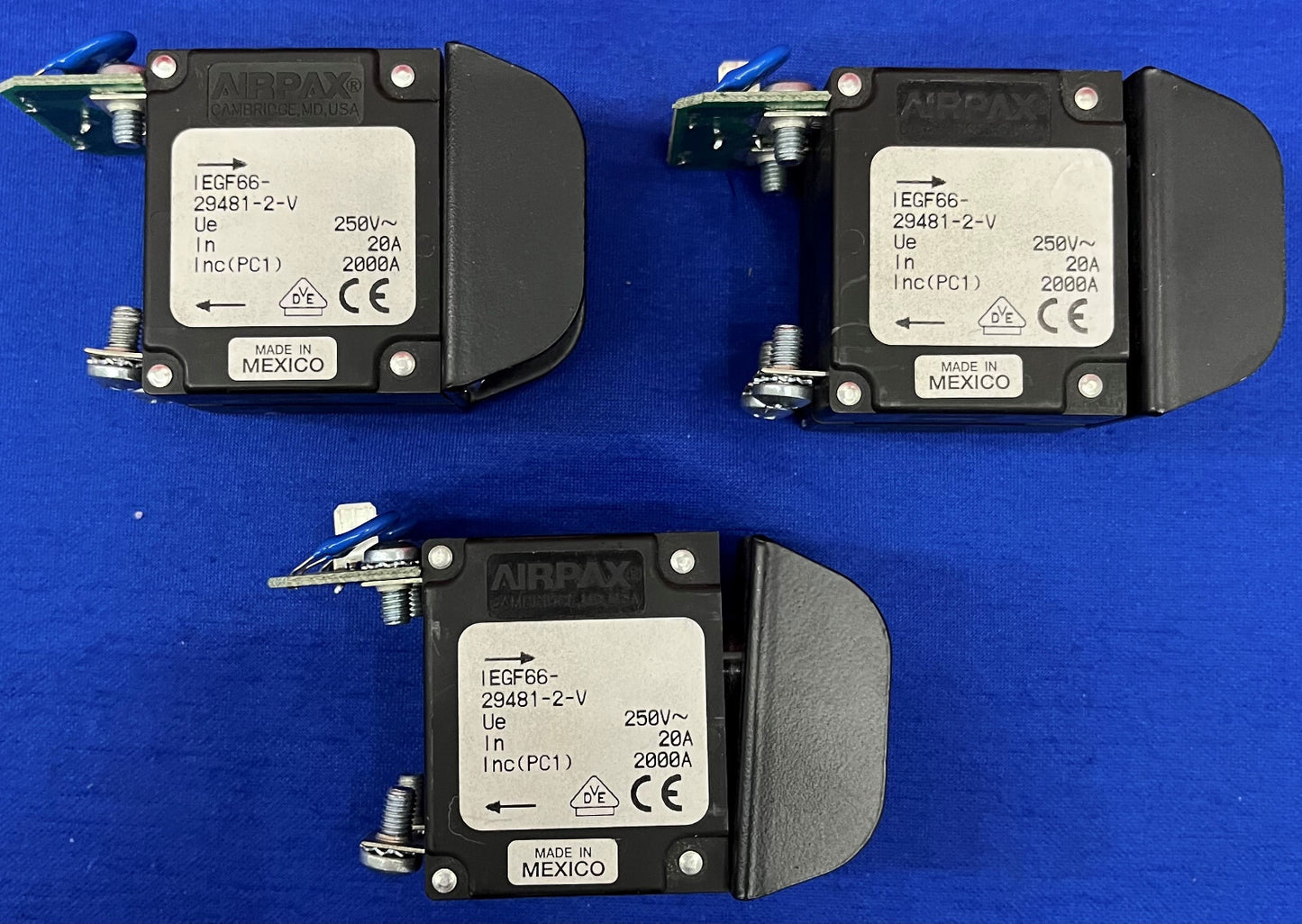 Lotto di 3 Sensata Airpax Power Protection IEGF66-29481-2-V