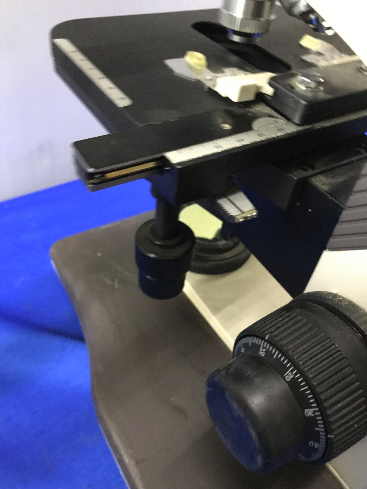 Nikon Labophot-2 Dual Head Training Pathology Microscope Dual Viewing Nanodyne