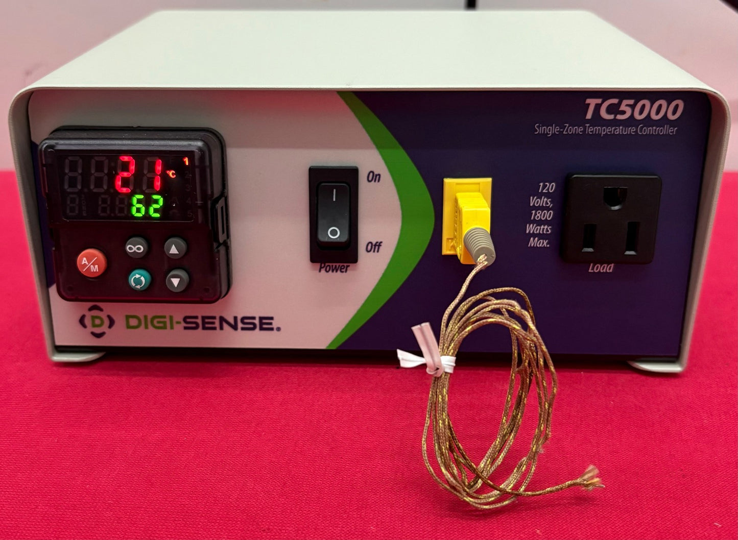DIGI-SENSE ®  TC5000 SINGLE ZONE TEMPERATURE CONTROLLER 36225-62 TYPE K BENCHTOP