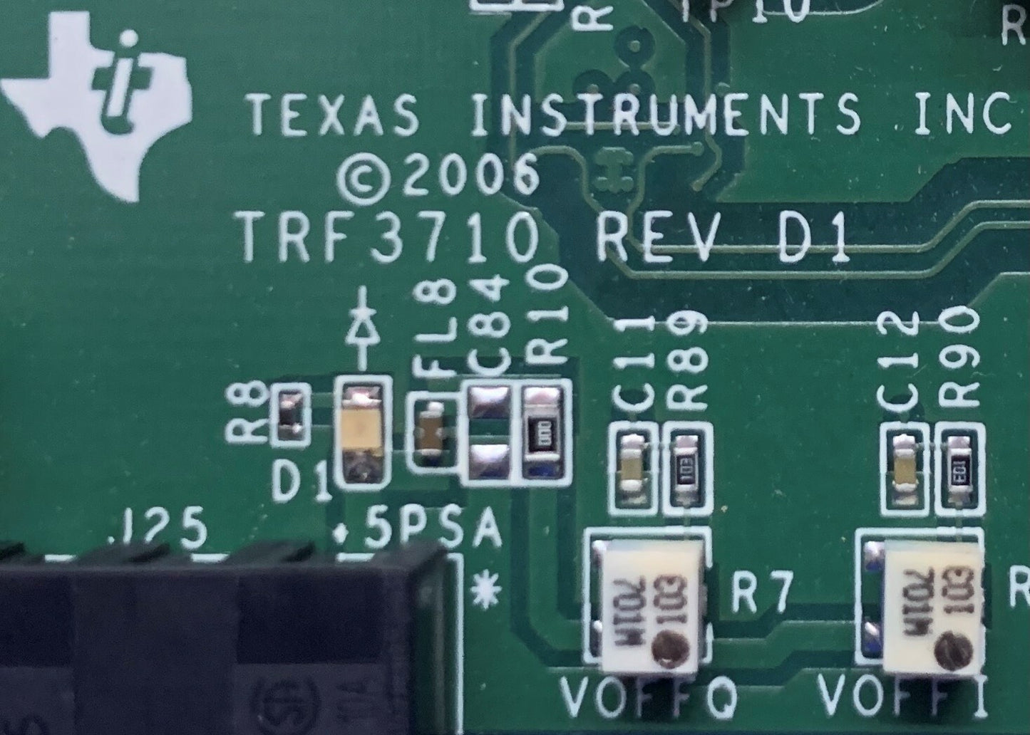 Strumento di sviluppo RF del modulo di valutazione TRF3701 REV D1 di Texas Instruments